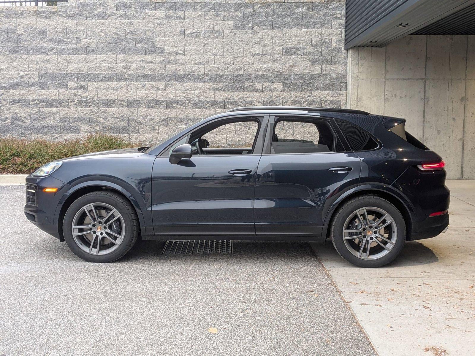 2026 Porsche Cayenne AWD