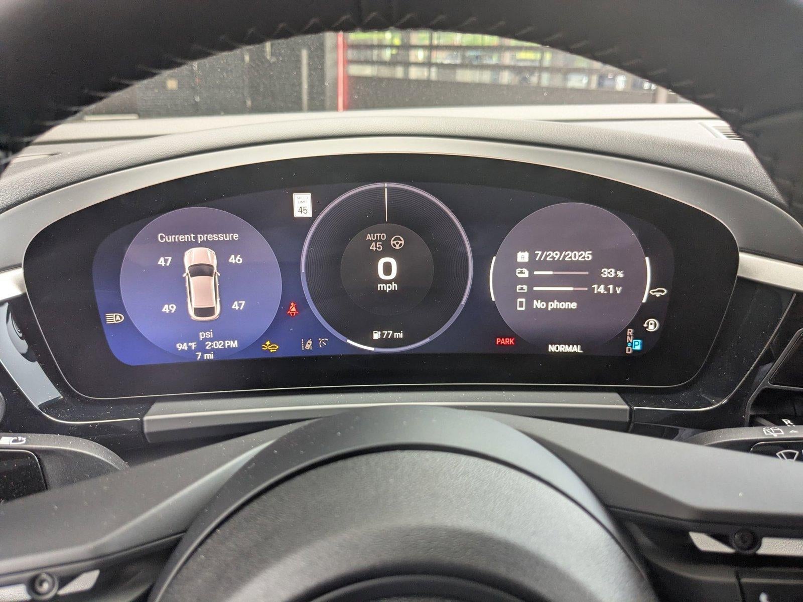 2025 Porsche Macan Electric 4 AWD