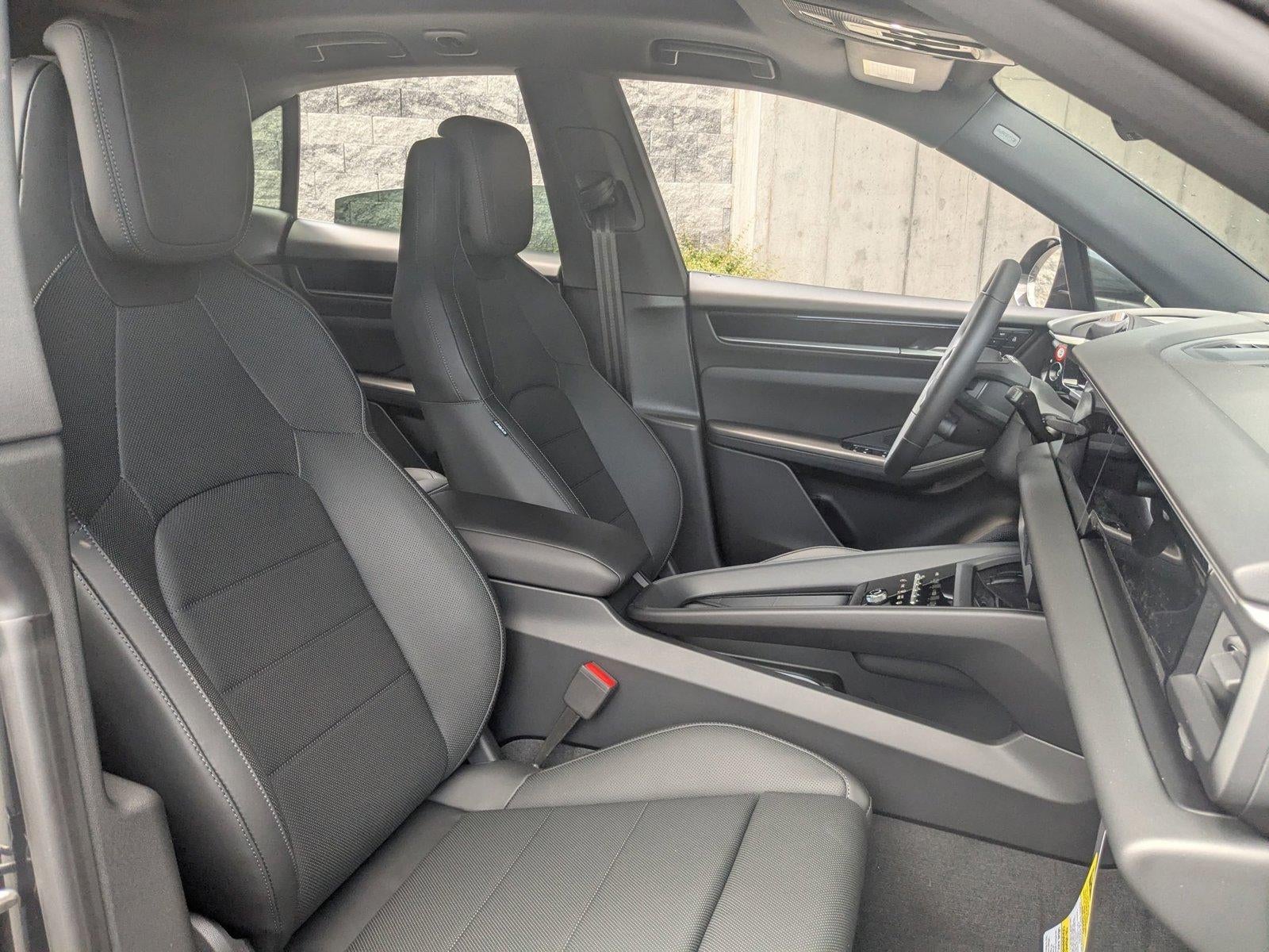 2025 Porsche Macan Electric 4 AWD