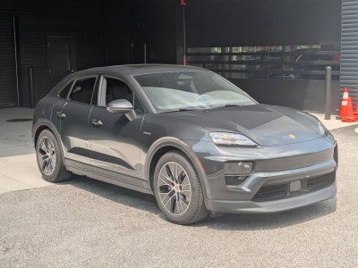 2025 Porsche Macan Electric 4 AWD