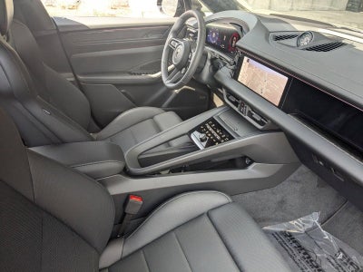 2025 Porsche Macan Electric Turbo AWD