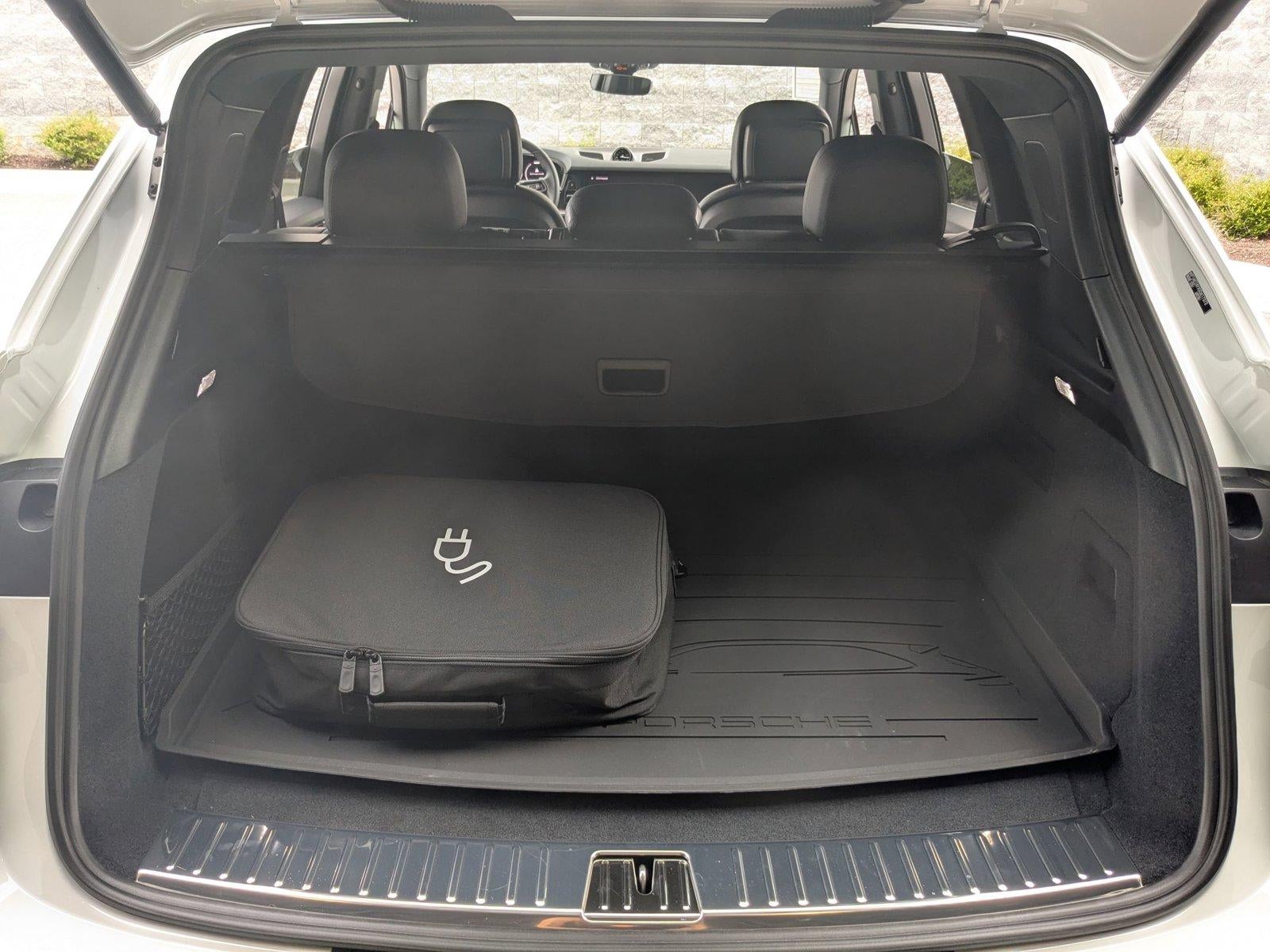 2025 Porsche Cayenne E-Hybrid AWD