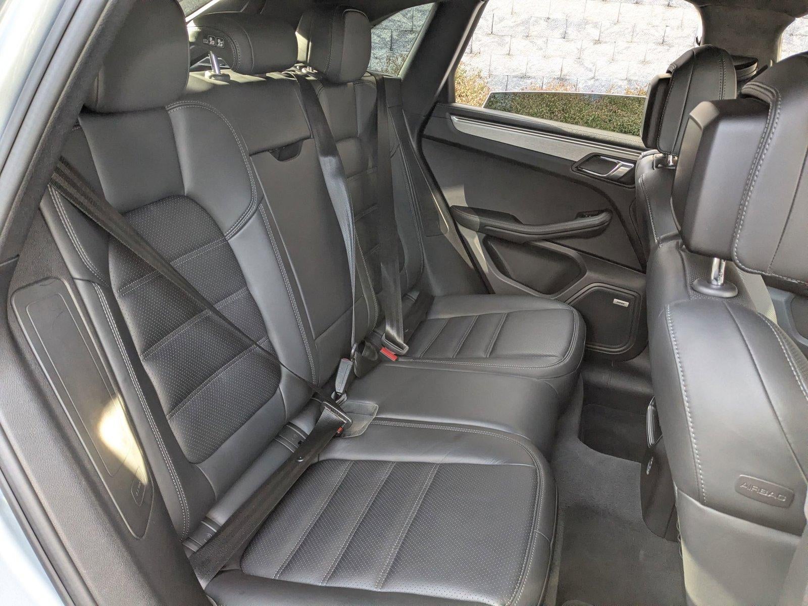 2020 Porsche Macan Turbo AWD