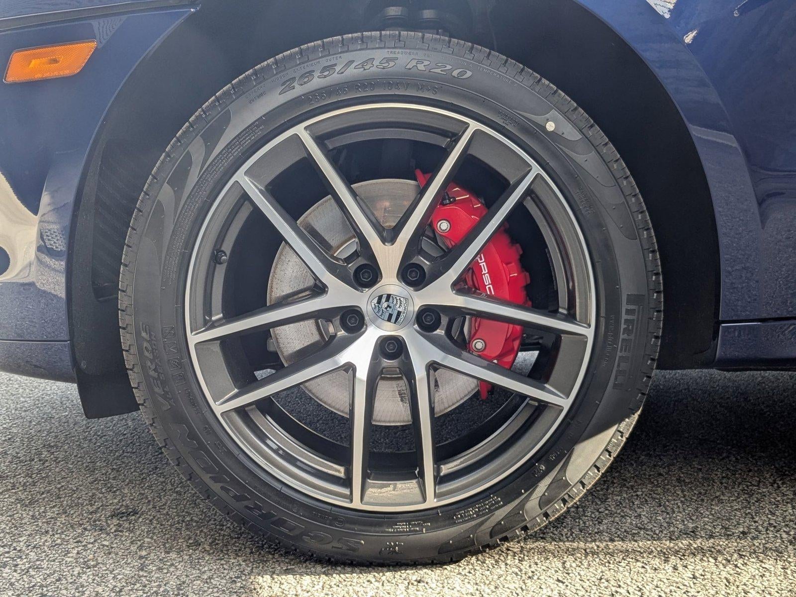 2026 Porsche Macan S AWD