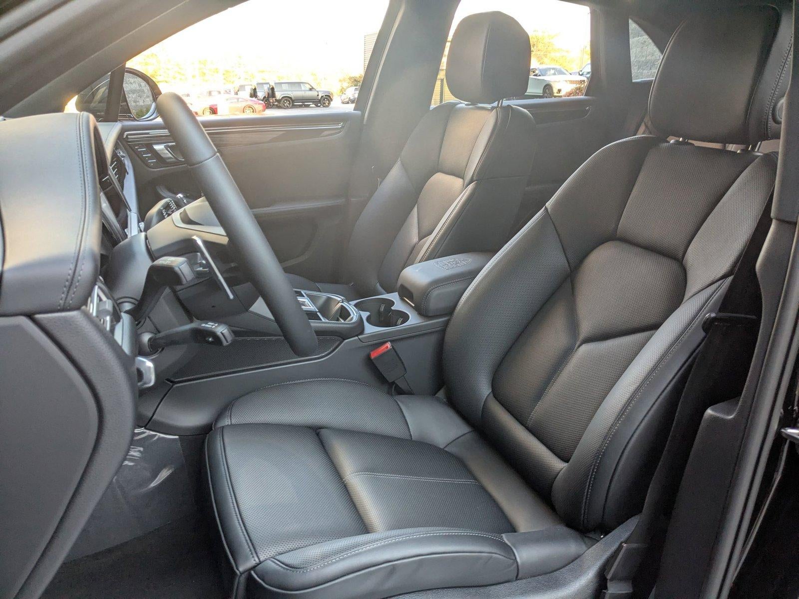 2026 Porsche Macan S AWD