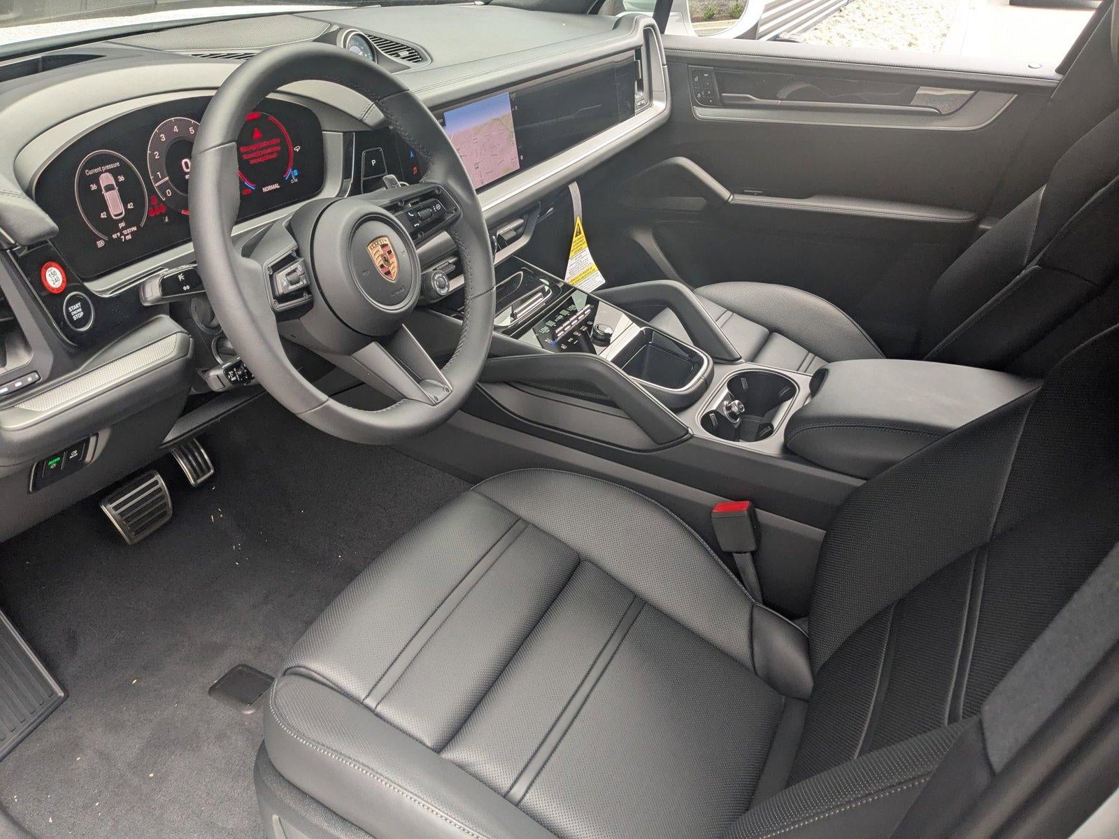 2025 Porsche Cayenne S AWD