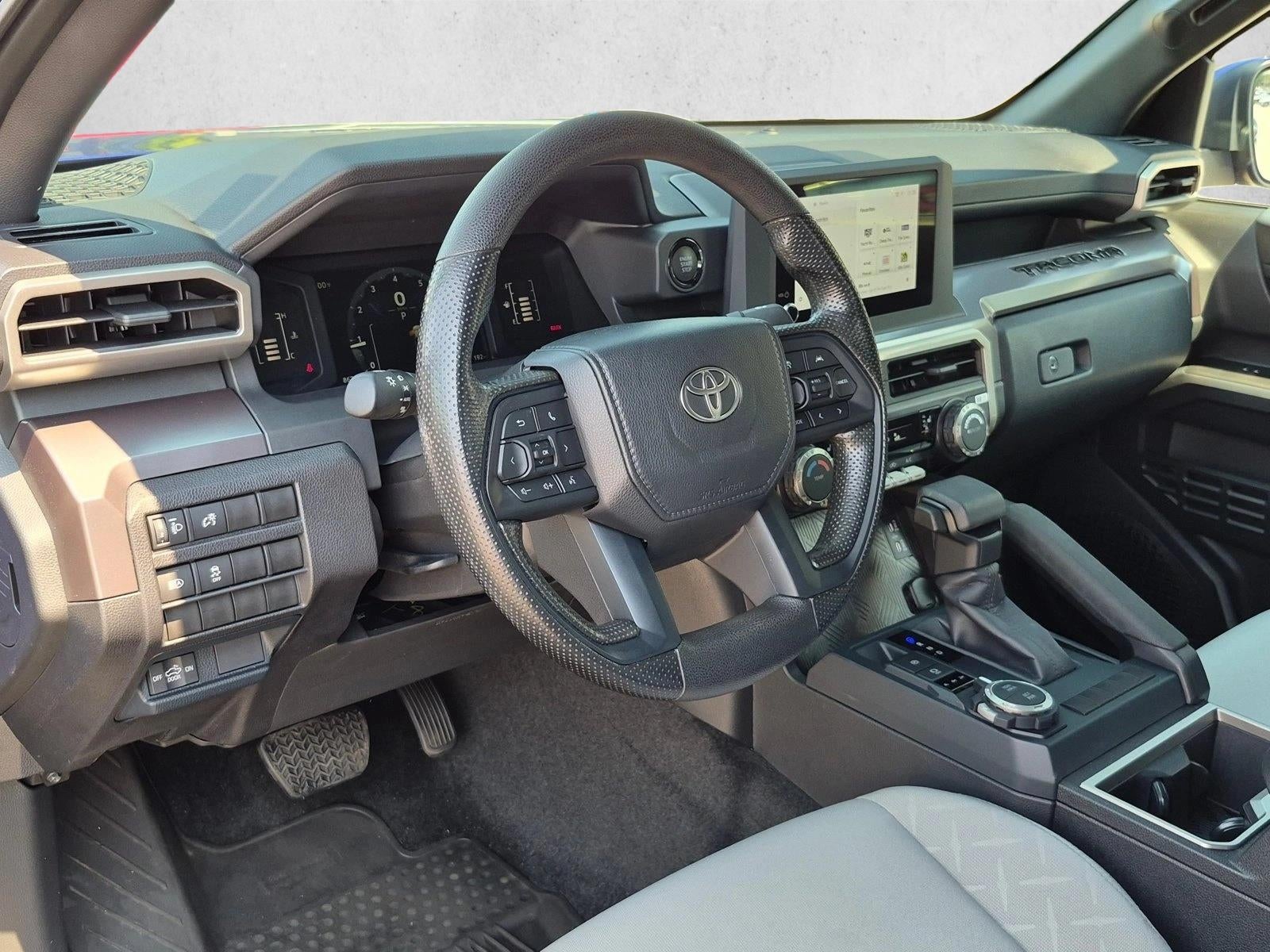 2025 Toyota Tacoma 4WD SR5