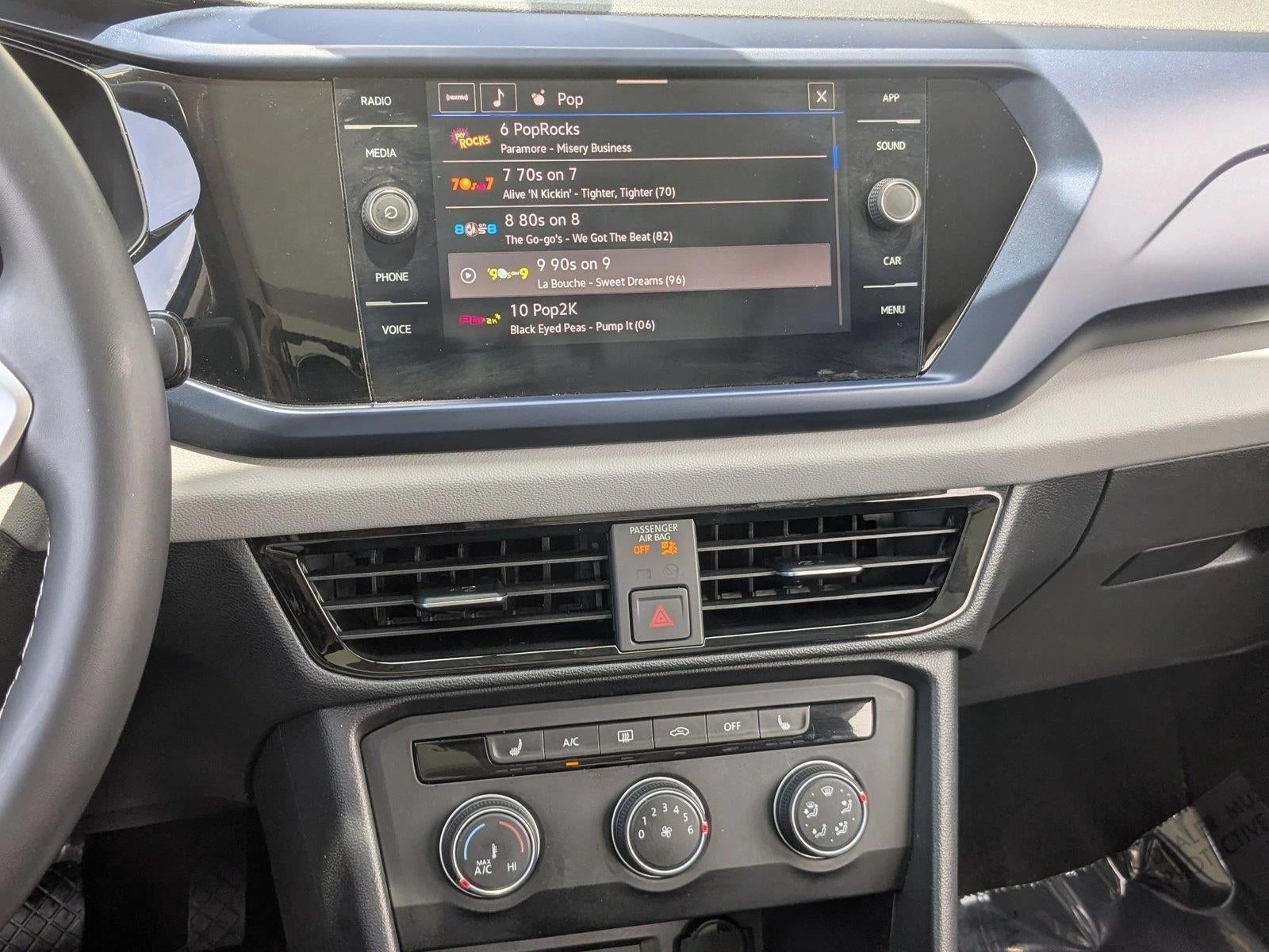 2022 Volkswagen Taos SE