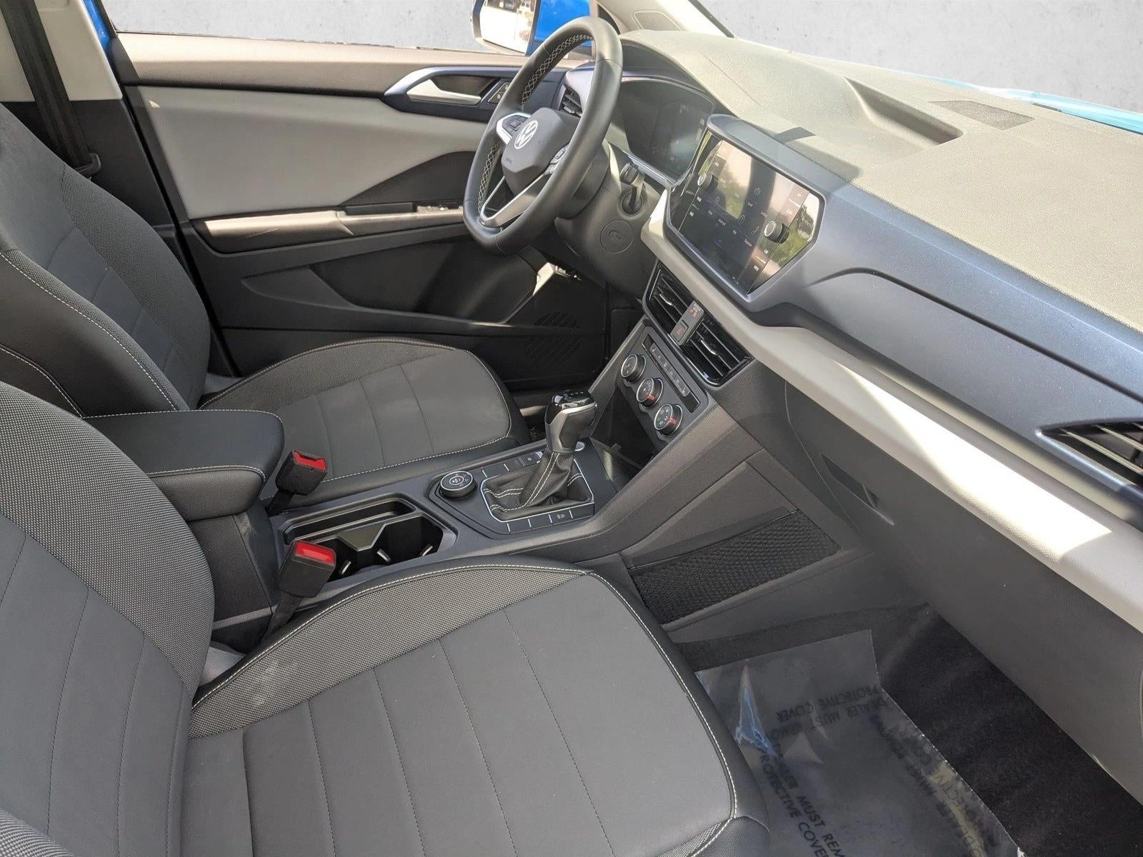 2022 Volkswagen Taos SE