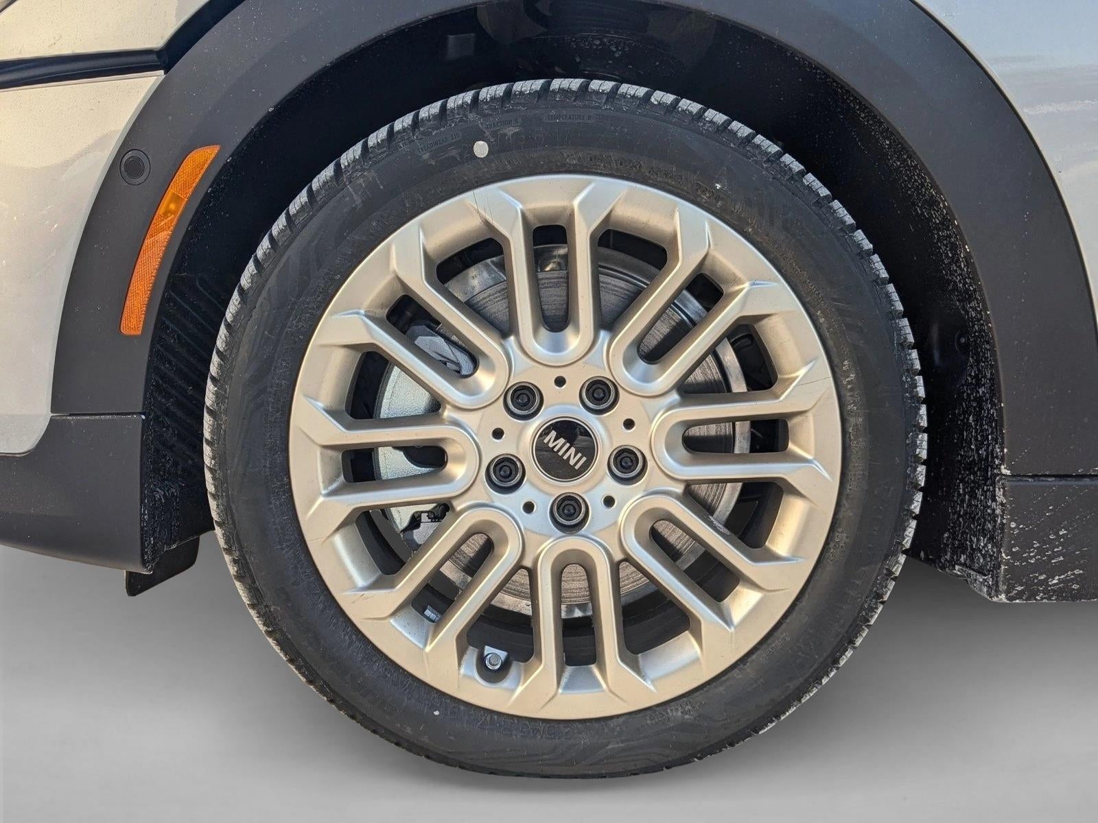 2025 MINI Cooper Hardtop 2 Door Iconic Base