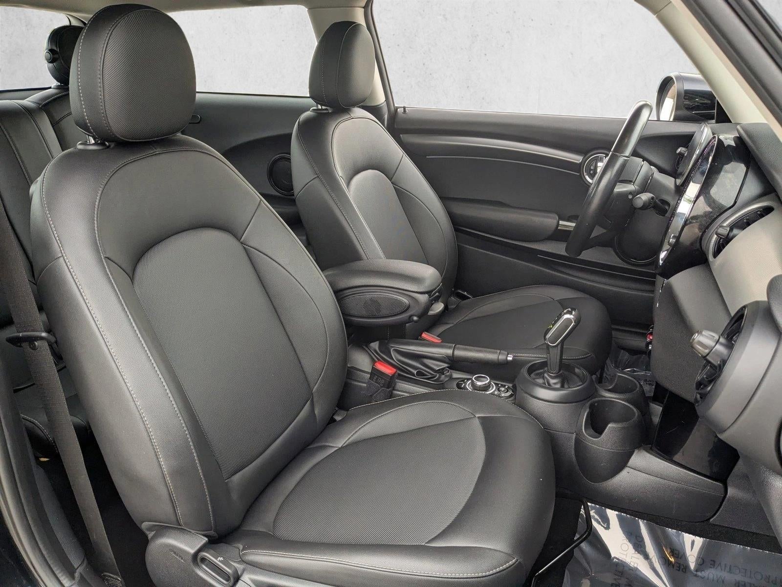 2023 MINI Cooper Hardtop 2 Door Base