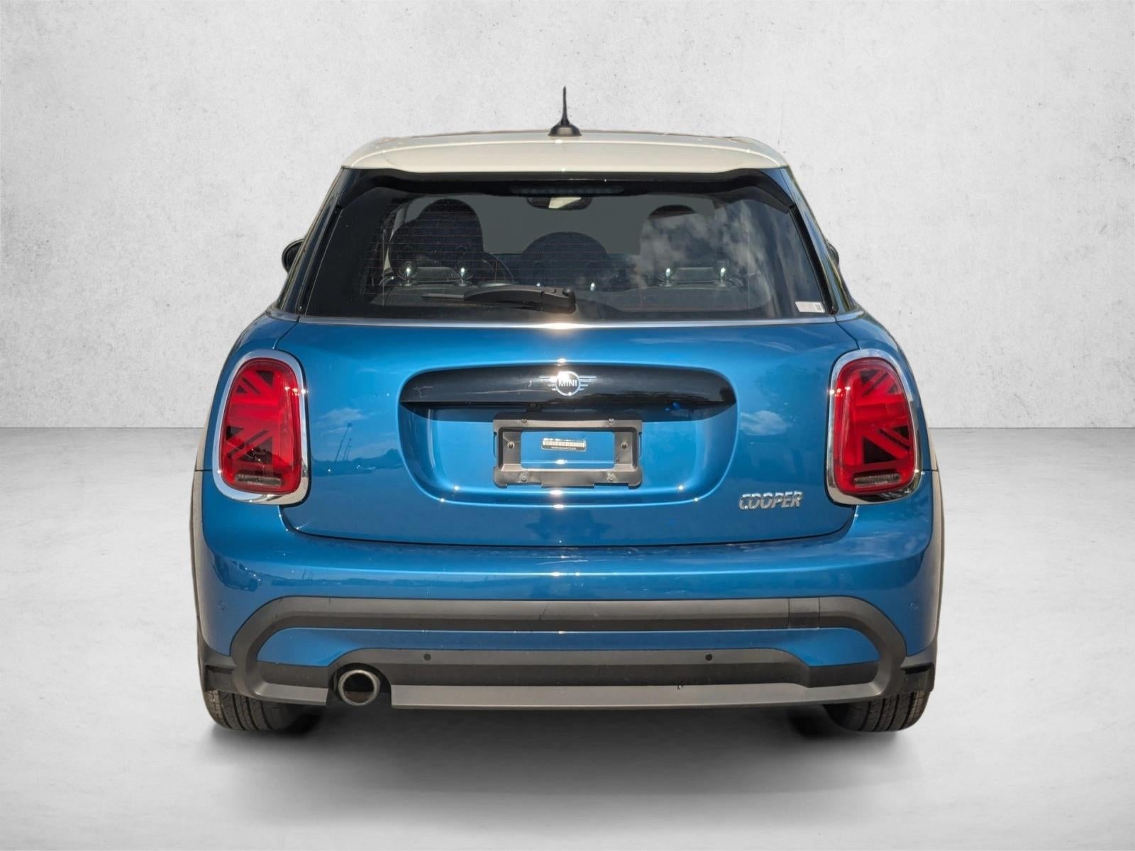 2023 MINI Cooper Hardtop 4 Door Base