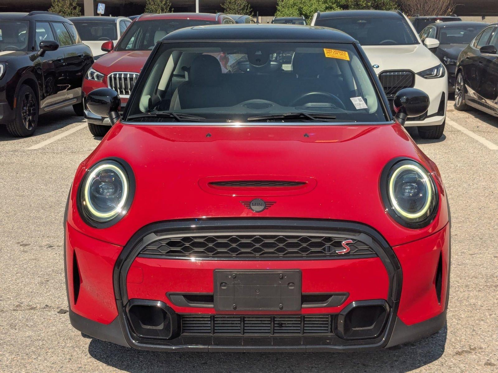 2022 MINI Cooper S Hardtop 2 Door Iconic Base