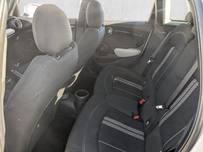 2016 MINI Cooper Hardtop 4 Door Base