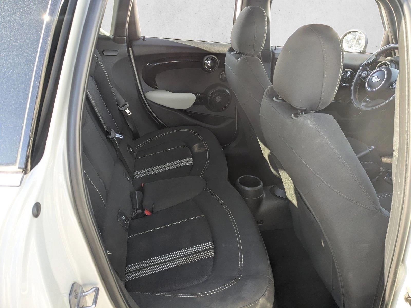 2016 MINI Cooper Hardtop 4 Door Base