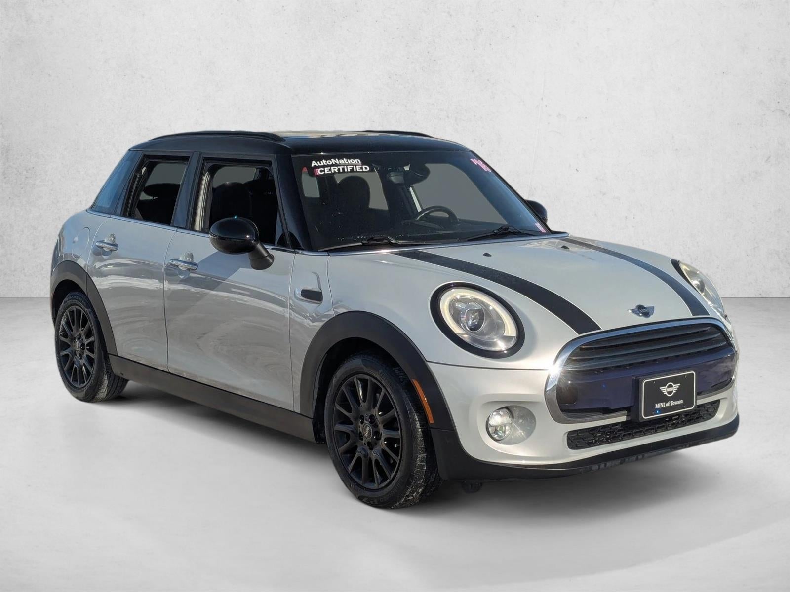 2016 MINI Hardtop 4 Door Cooper