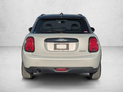2016 MINI Hardtop 4 Door Cooper