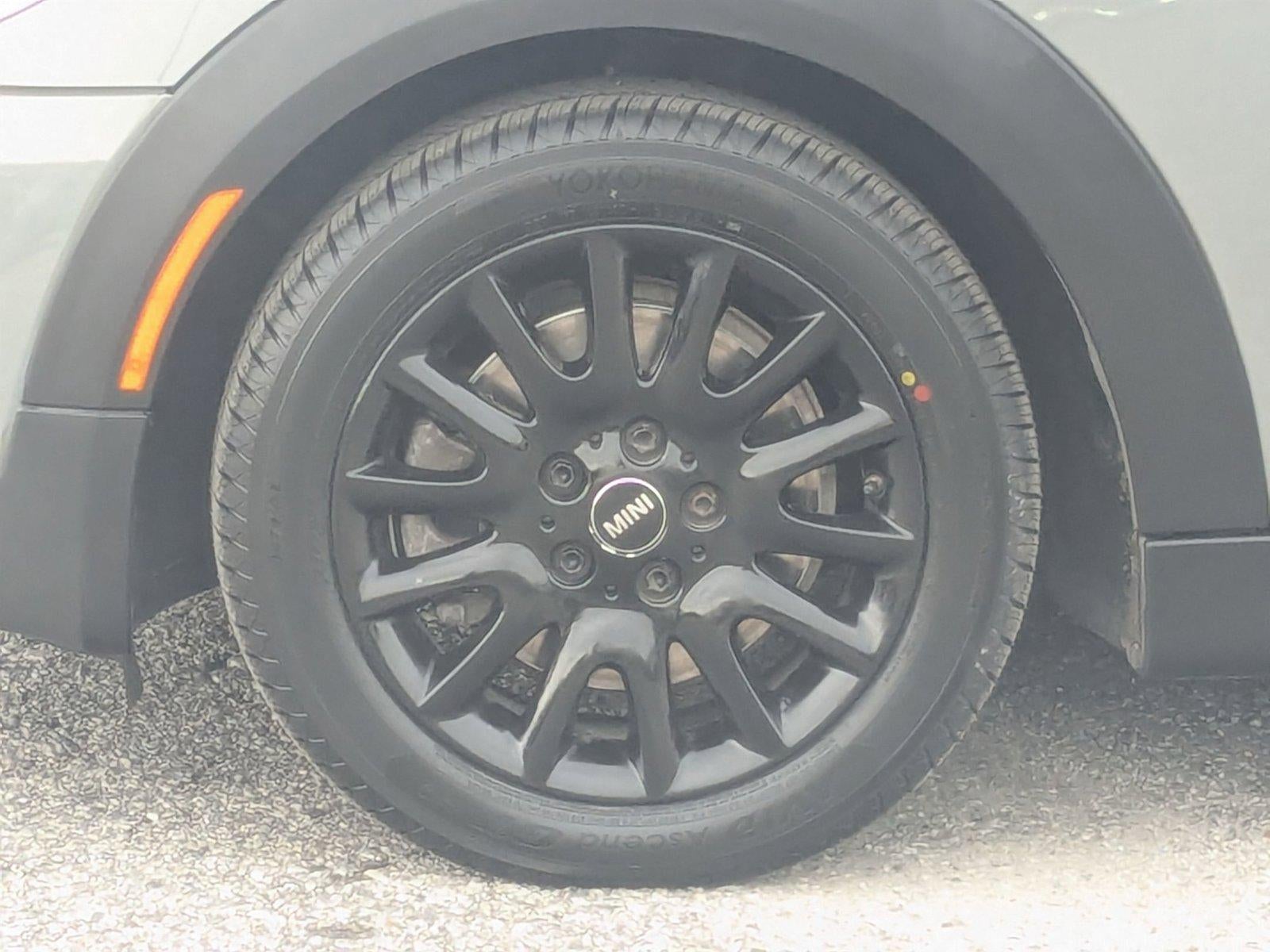 2016 MINI Cooper S Hardtop 4 Door Base