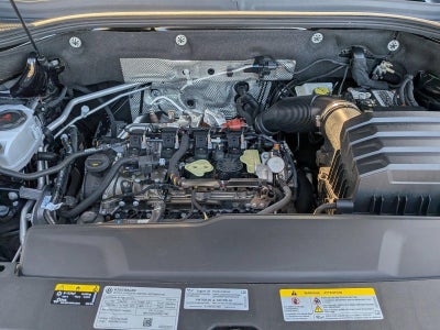 2024 Volkswagen Atlas Cross Sport 2.0T SEL Premium R-Line 4MOTION