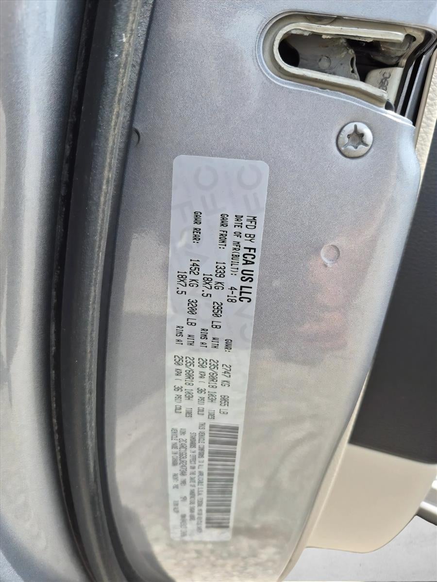 2018 Chrysler Pacifica Limited FWD