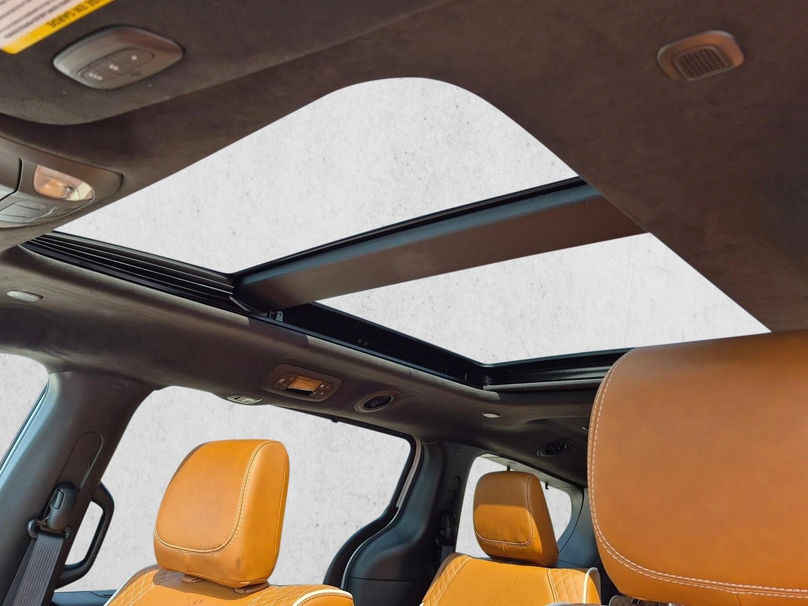 2024 Chrysler Pacifica Hybrid Pinnacle FWD