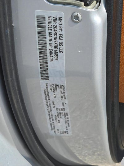 2024 Chrysler Pacifica Hybrid Pinnacle FWD