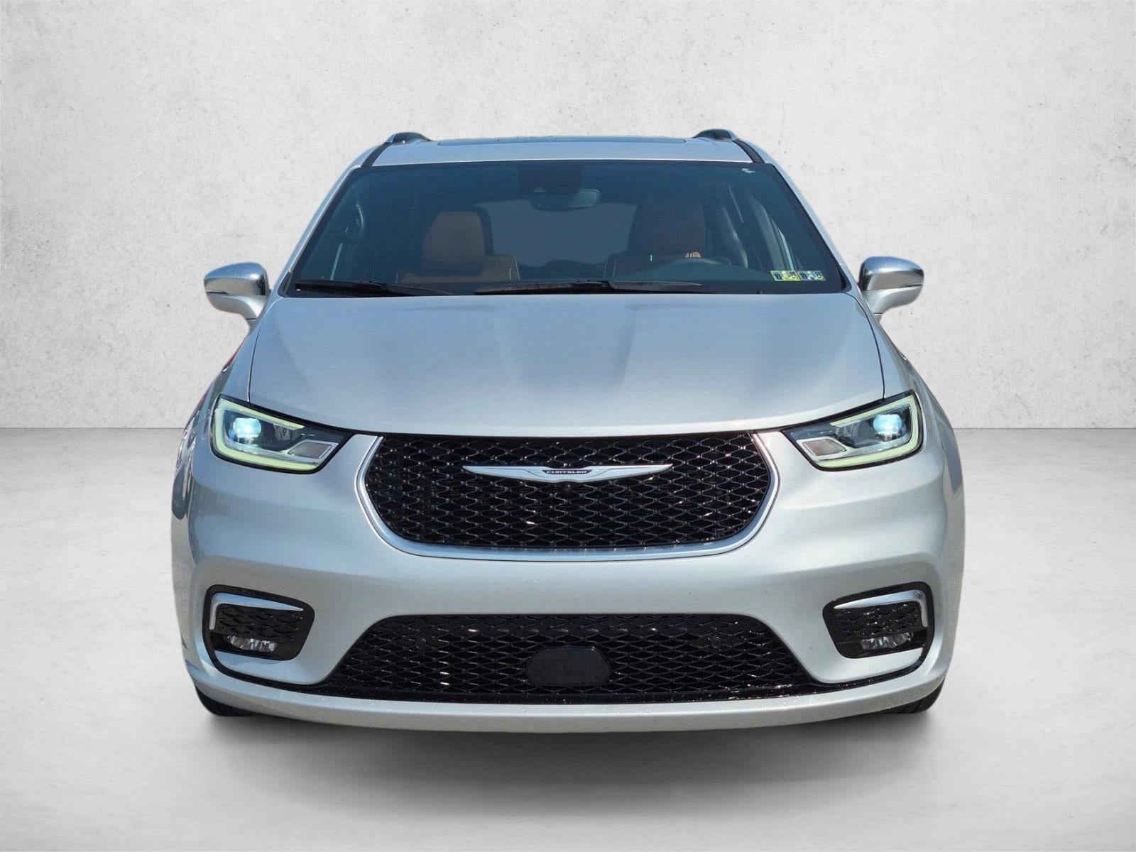2024 Chrysler Pacifica Hybrid Pinnacle FWD