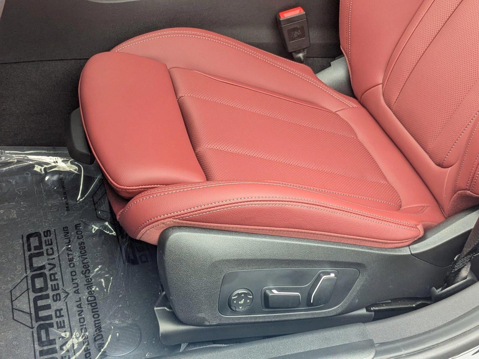 2025 BMW 330i xDrive Sedan