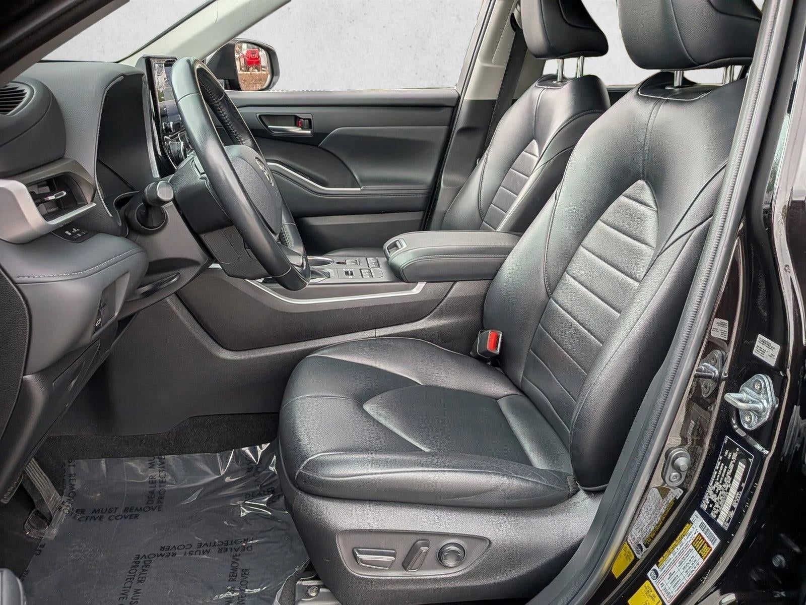 2022 Toyota Highlander XLE AWD (Natl)