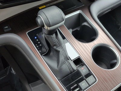 2022 Toyota Sienna XLE FWD 8-Passenger (Natl)