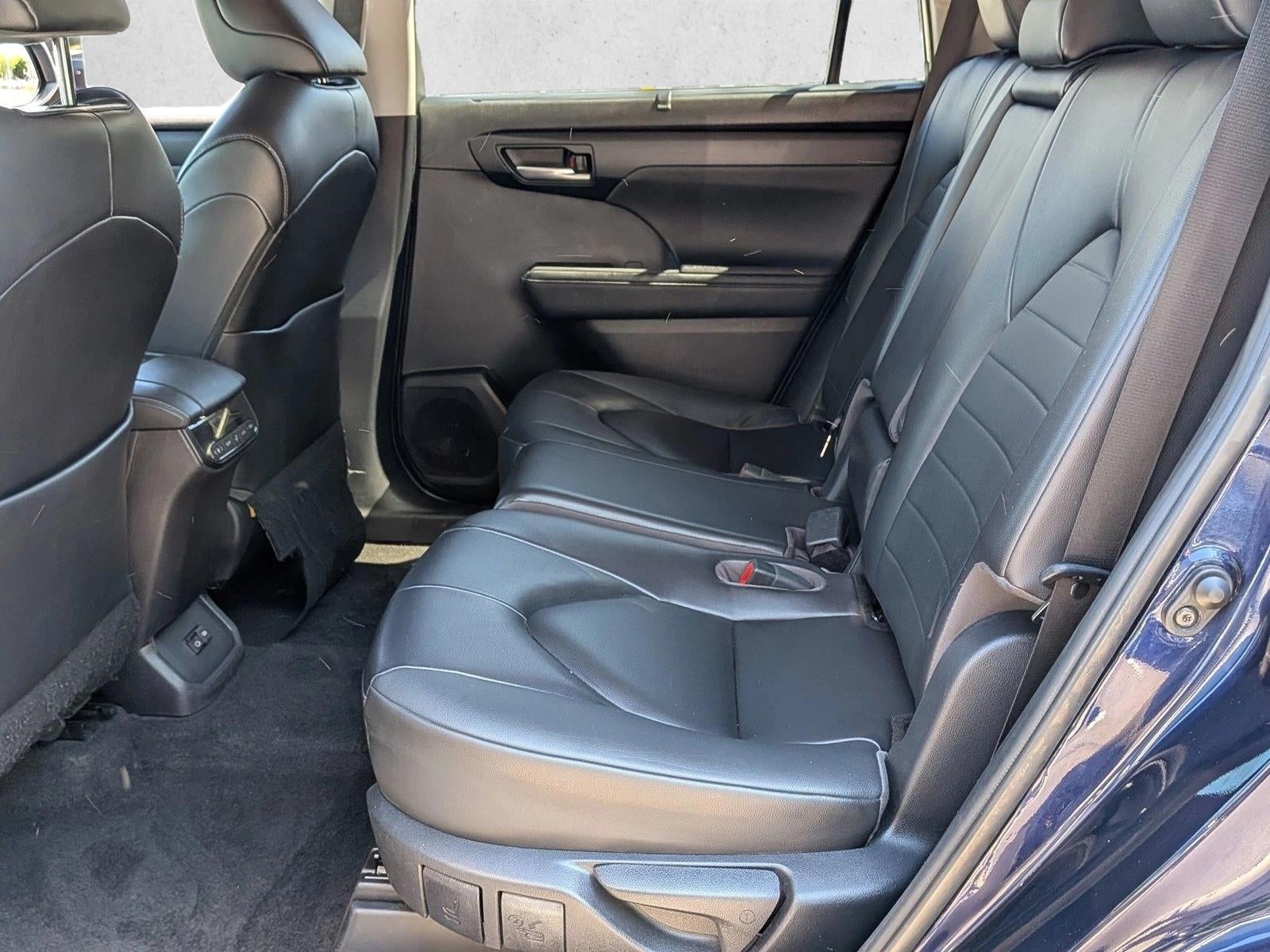 2023 Toyota Highlander XLE FWD (Natl)