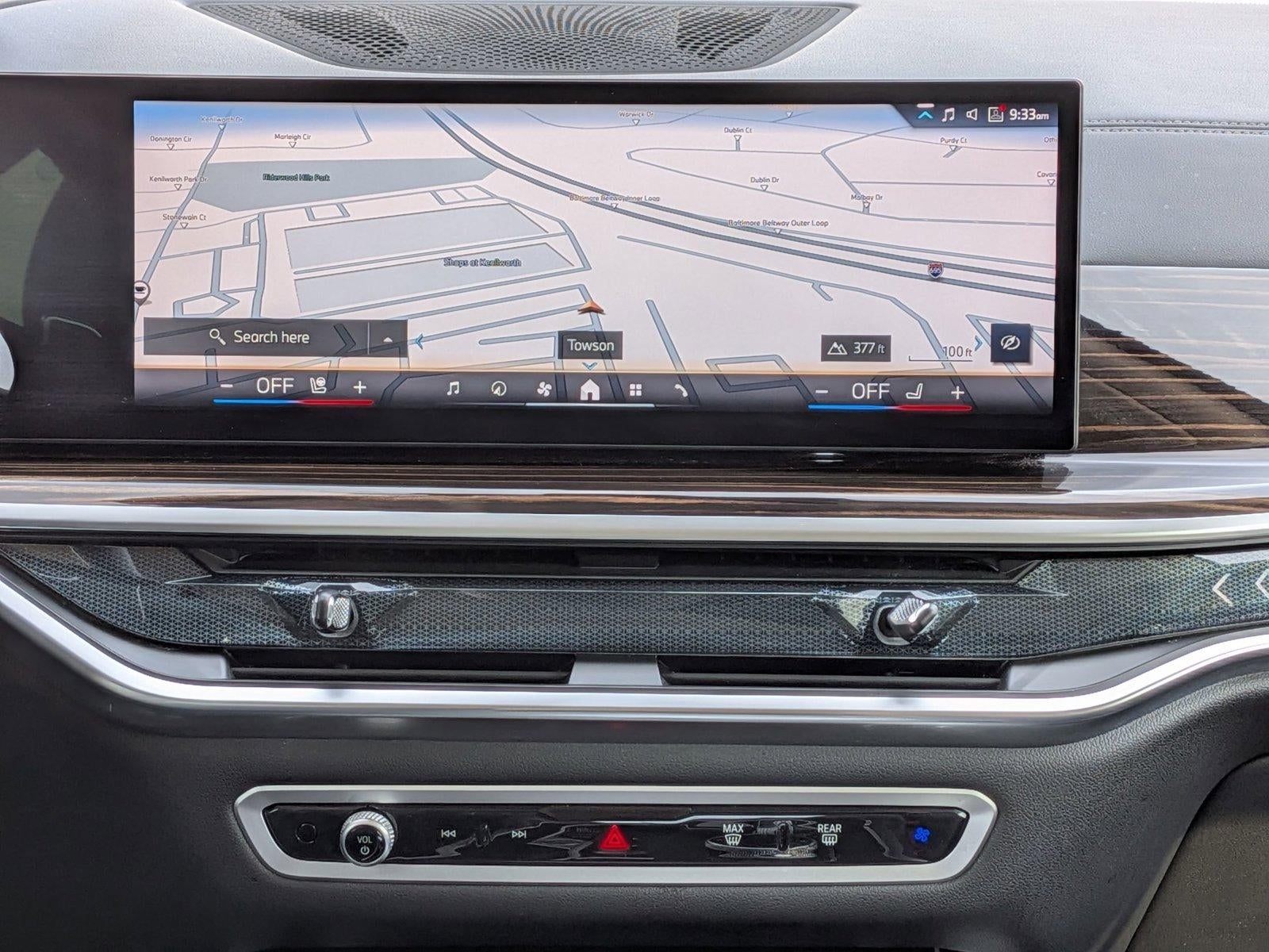 2025 BMW X7 xDrive40i Sports Activity Vehicle