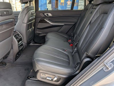 2025 BMW X7 xDrive40i Sports Activity Vehicle