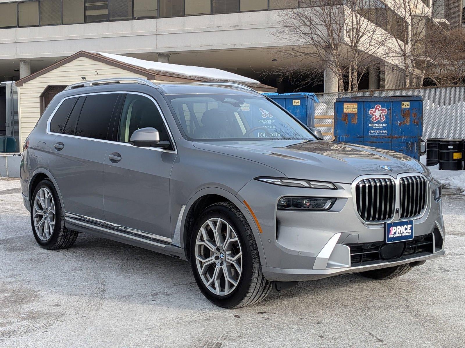 2025 BMW X7 xDrive40i Sports Activity Vehicle
