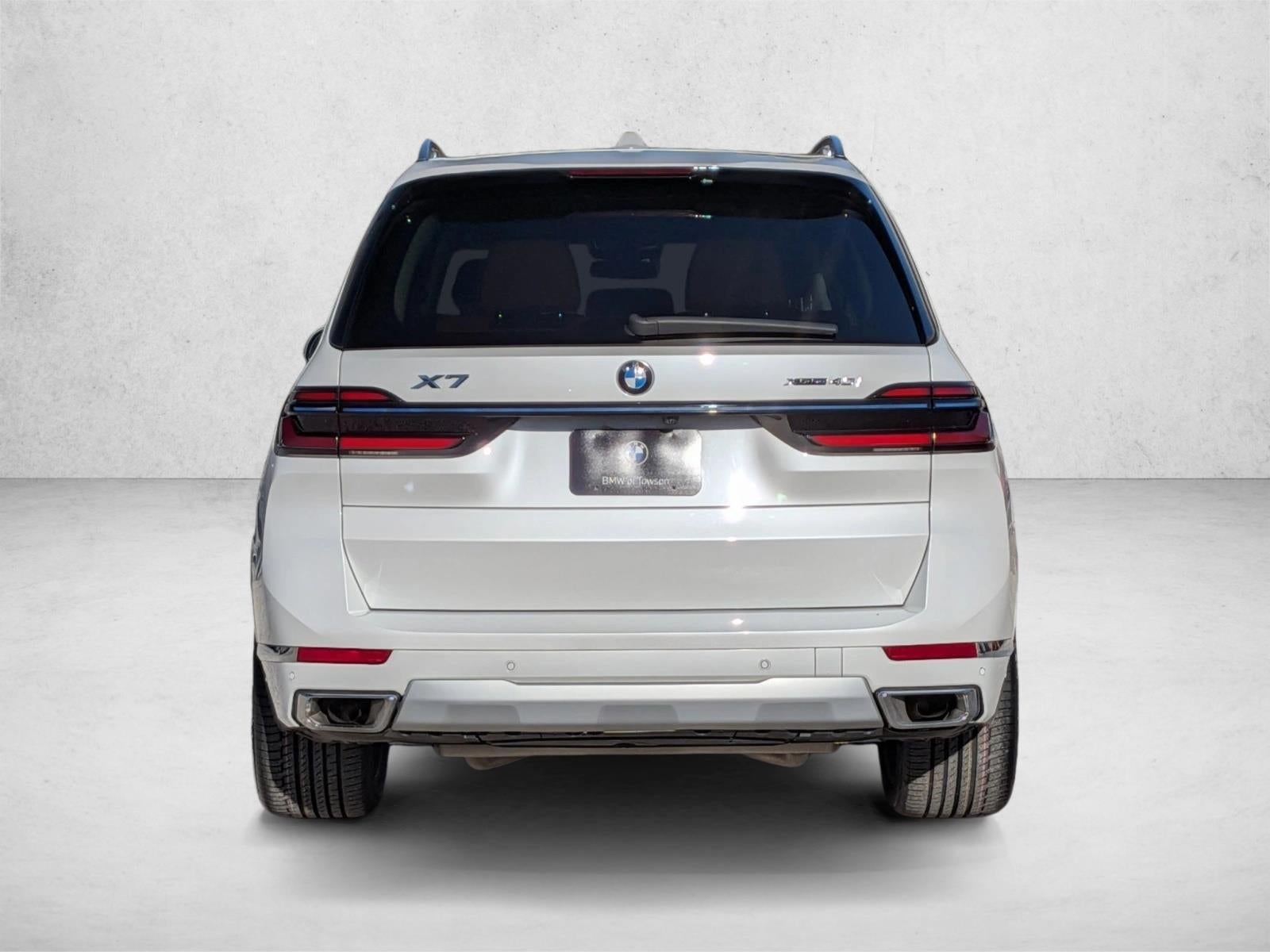2023 BMW X7 xDrive40i Sports Activity Vehicle