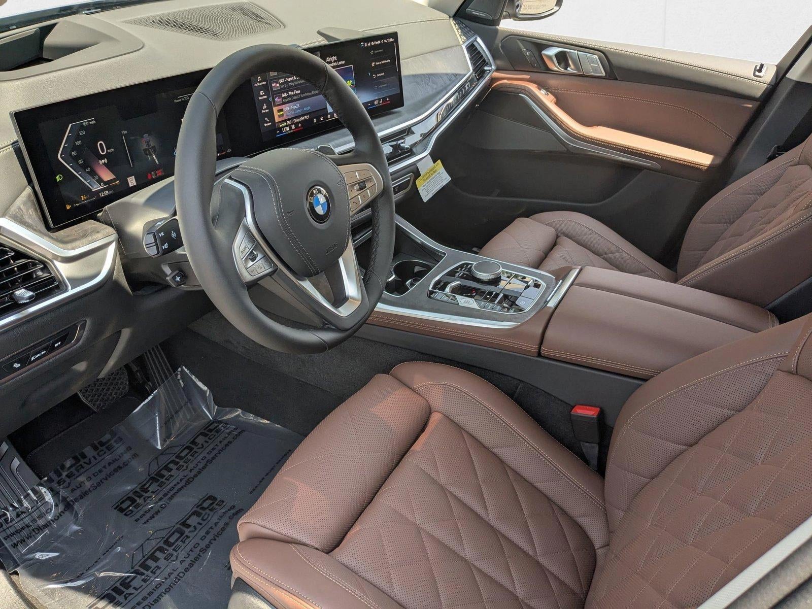 2026 BMW X7 xDrive40i Sports Activity Vehicle