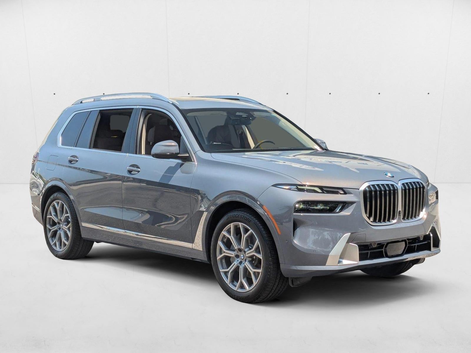 2026 BMW X7 xDrive40i Sports Activity Vehicle