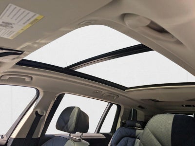 2026 BMW X7 xDrive40i Sports Activity Vehicle