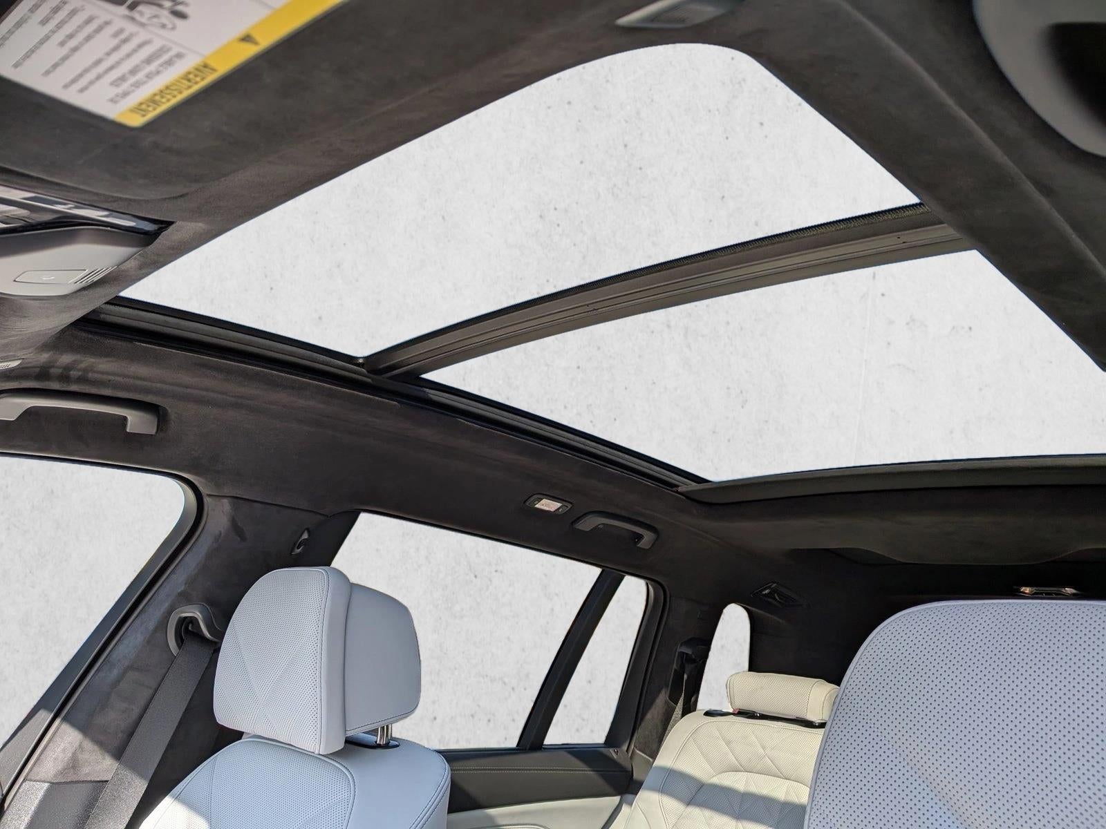 2026 BMW X7 xDrive40i Sports Activity Vehicle