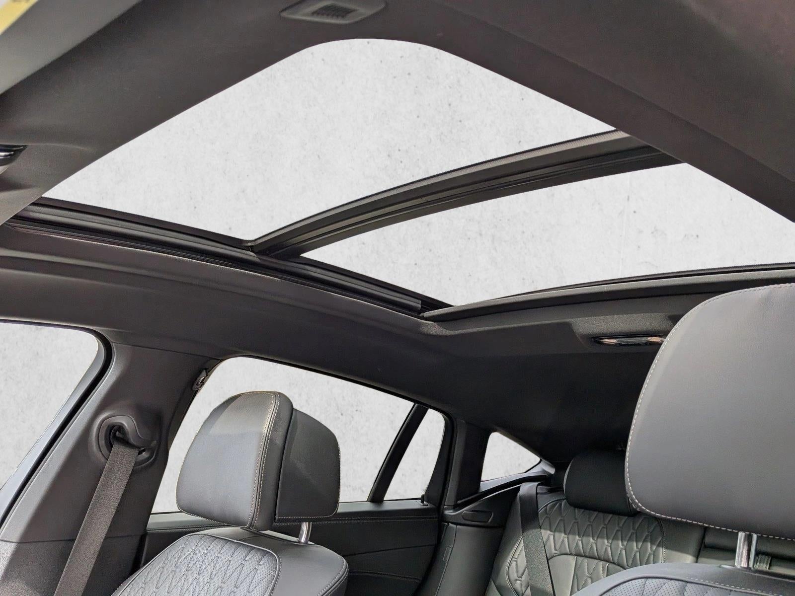 2025 BMW X6 xDrive40i Sports Activity Coupe