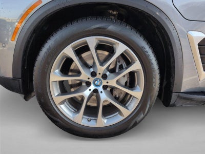 2025 BMW X5 xDrive50e Plug-In Hybrid