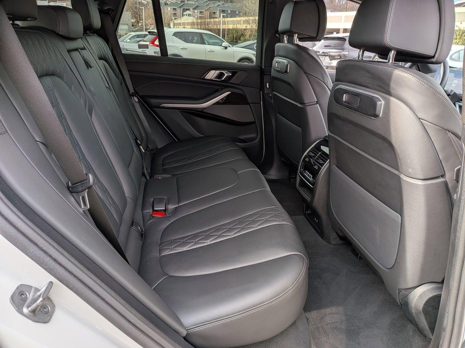 2025 BMW X5 xDrive50e Plug-In Hybrid