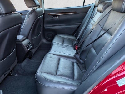 2013 Lexus ES 350 4dr Sdn