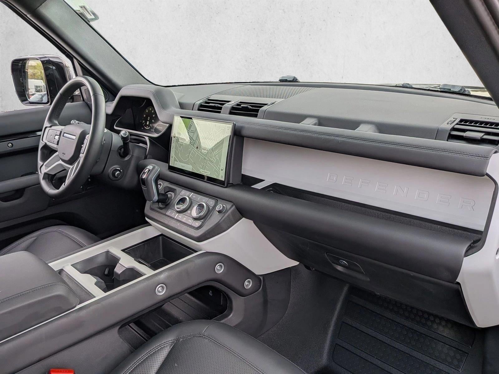 2025 Land Rover Defender 110 P300 S