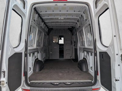 2021 Mercedes-Benz Sprinter Cargo Van 2500 High Roof I4 170" RWD