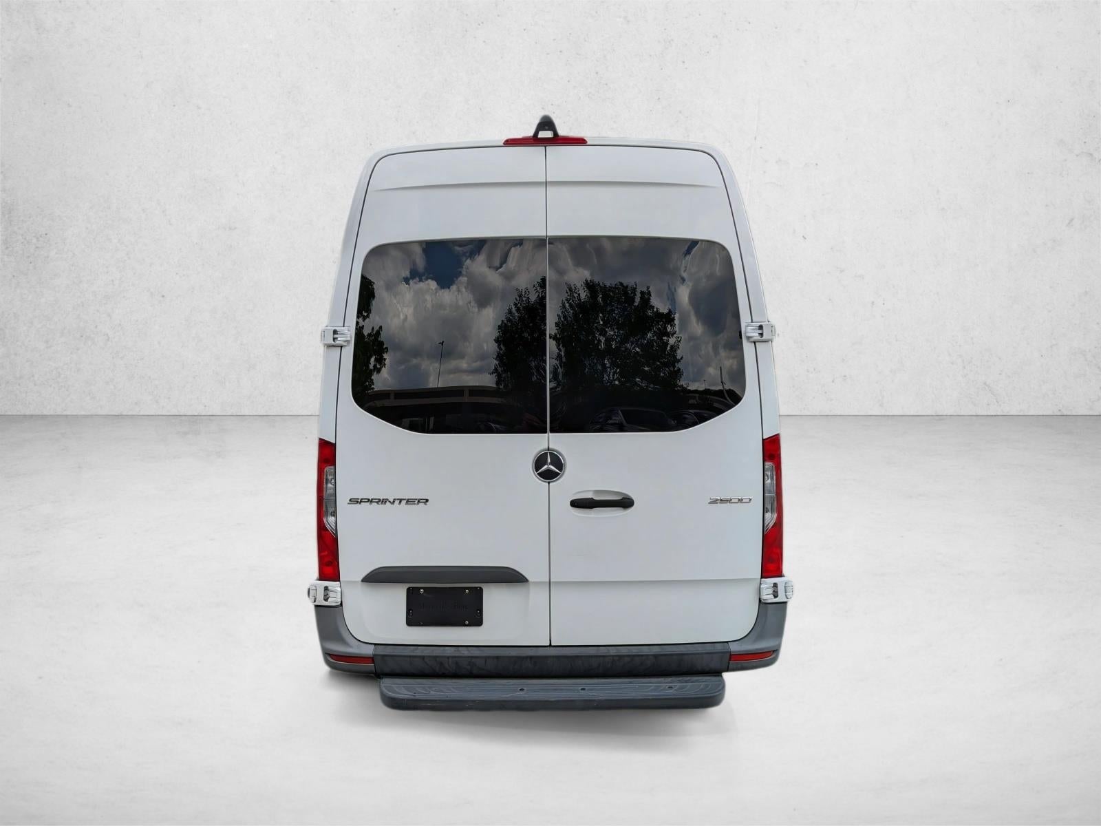 2021 Mercedes-Benz Sprinter Cargo Van 2500 High Roof I4 170" RWD