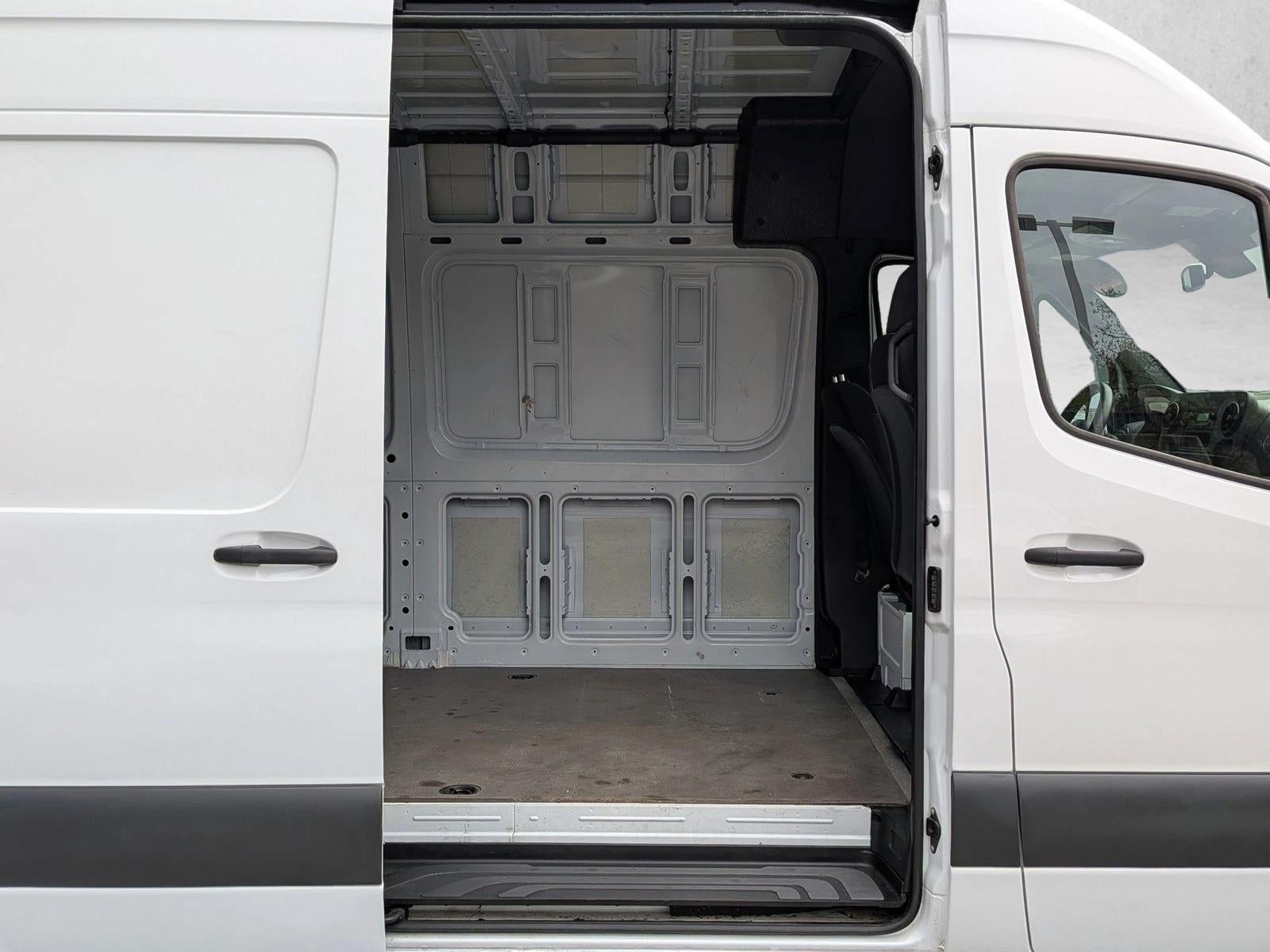 2023 Mercedes-Benz Sprinter Cargo Van 2500 High Roof I4 Gas 170" RWD