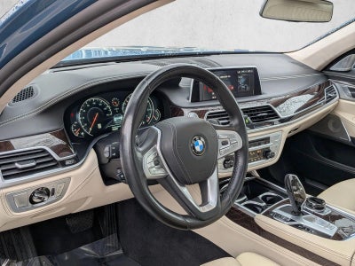 2019 BMW 750i xDrive Sedan