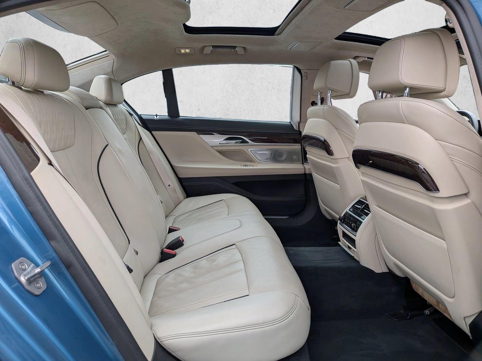 2019 BMW 750i xDrive Sedan