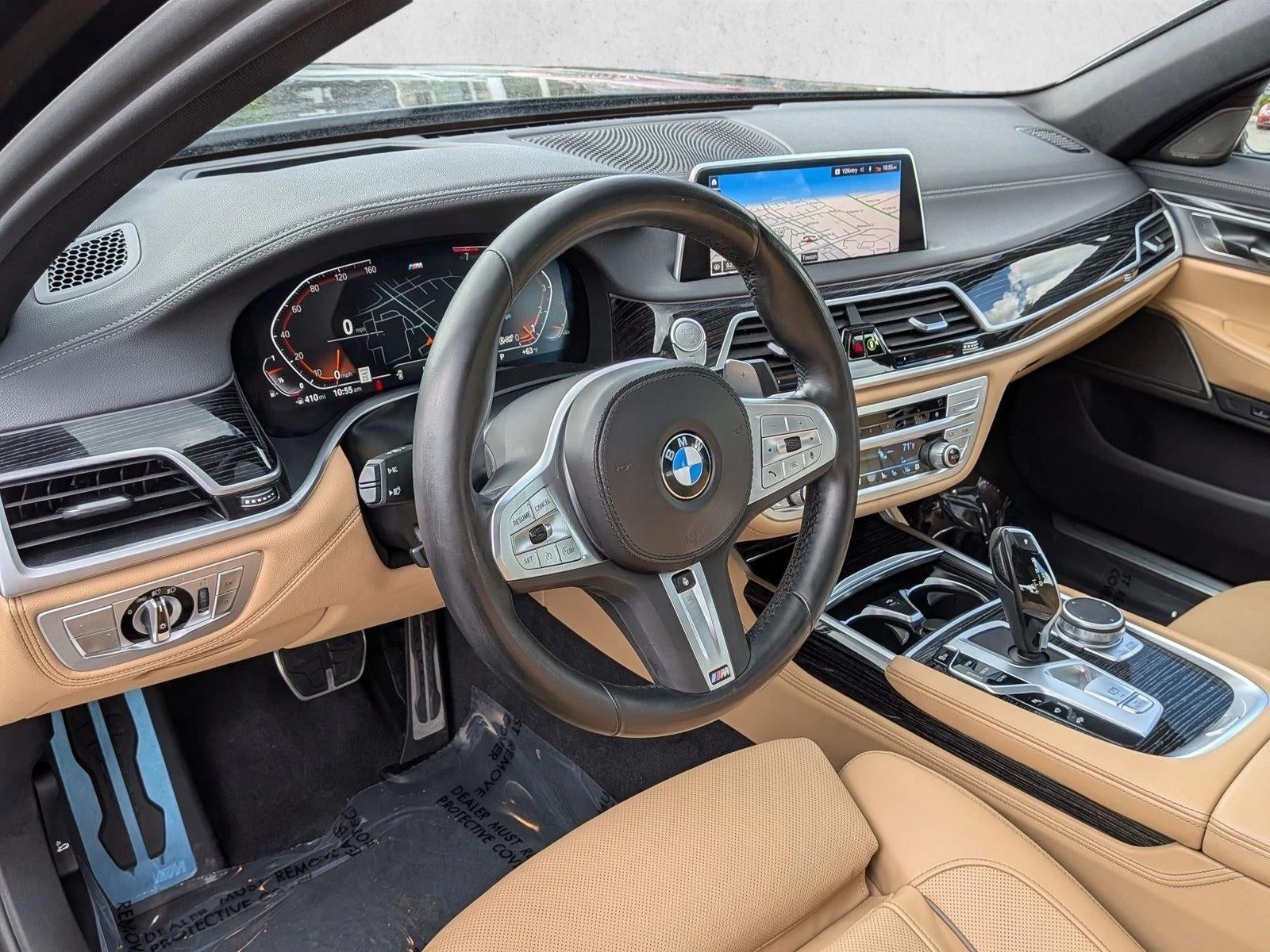 2022 BMW 740i xDrive Sedan